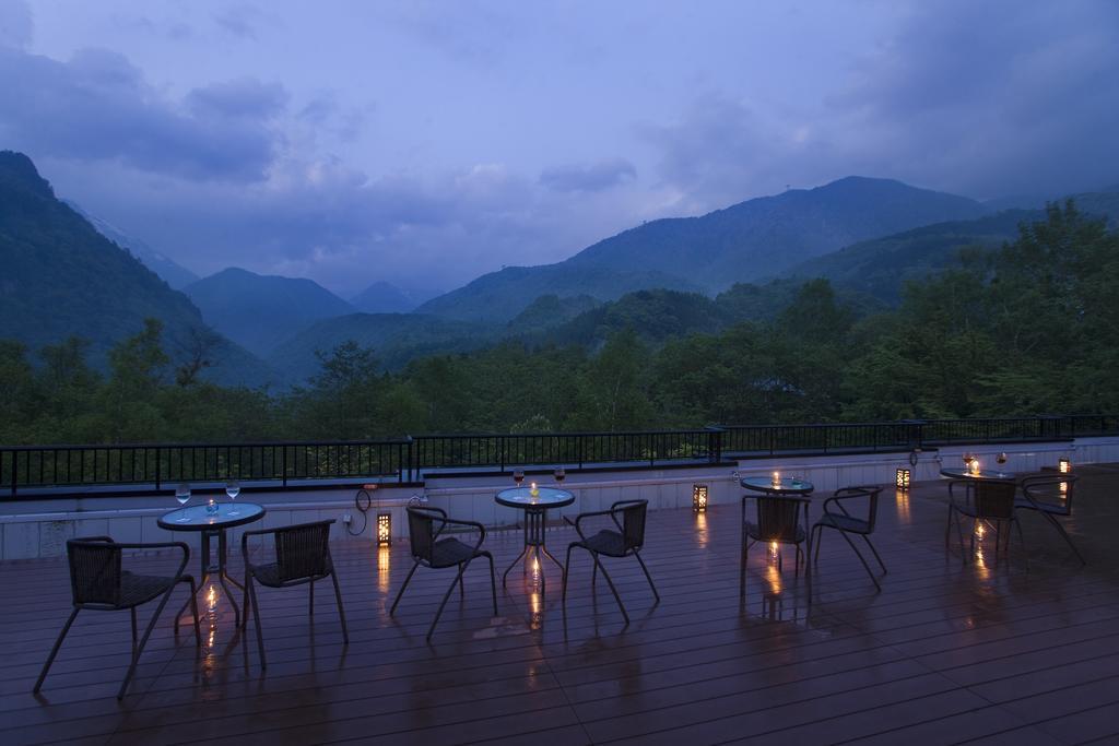 Nakao Kogen Hotel Kazaguruma ทาคายาม่า ภายนอก รูปภาพ