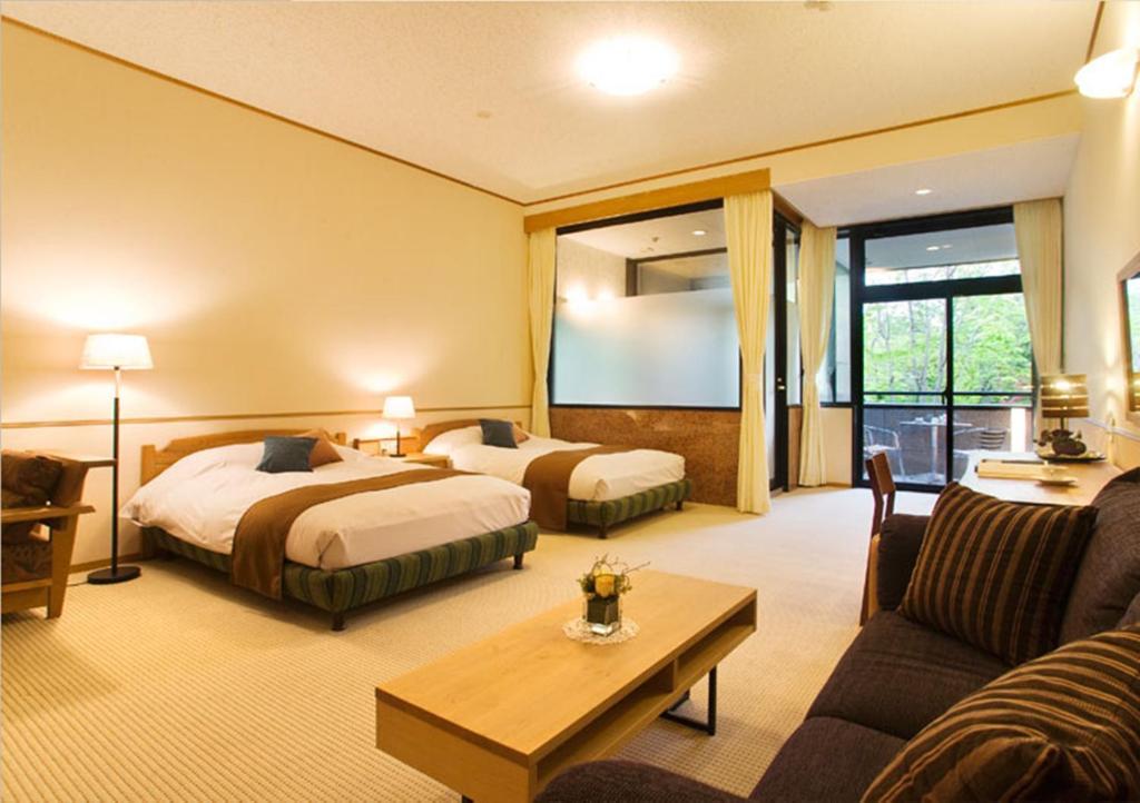 Nakao Kogen Hotel Kazaguruma ทาคายาม่า ห้อง รูปภาพ