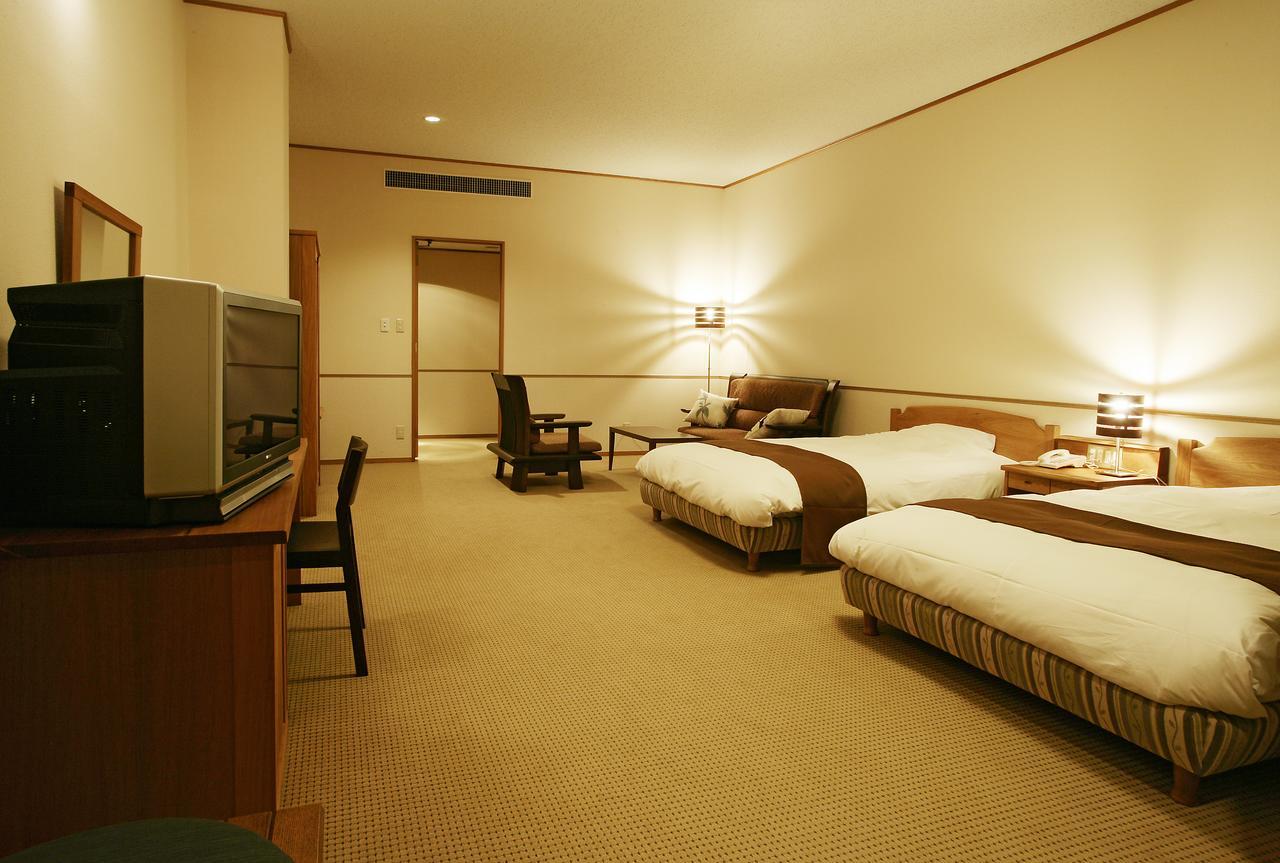 Nakao Kogen Hotel Kazaguruma ทาคายาม่า ภายนอก รูปภาพ