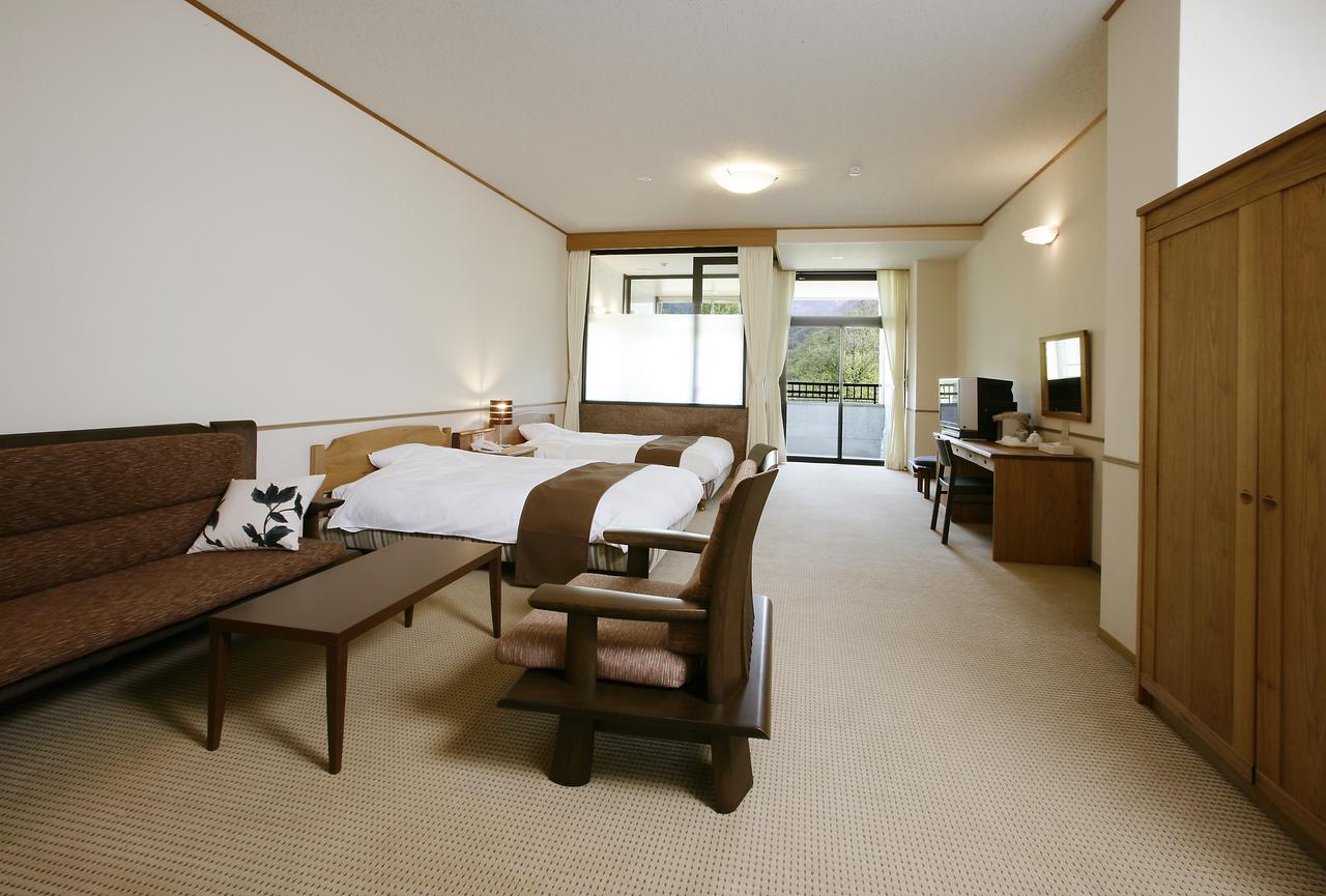 Nakao Kogen Hotel Kazaguruma ทาคายาม่า ภายนอก รูปภาพ
